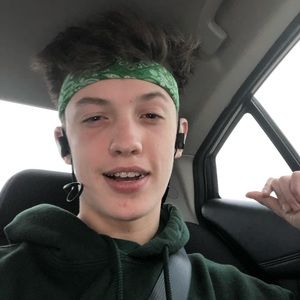 Meet your Posher, Caden